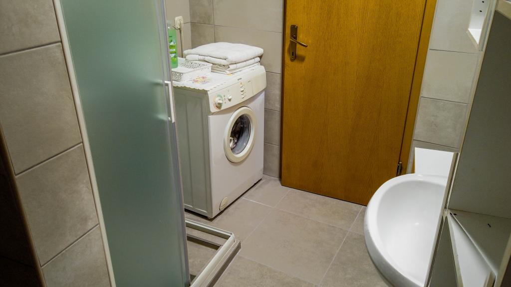 Apartman s vrtom - Slika 13