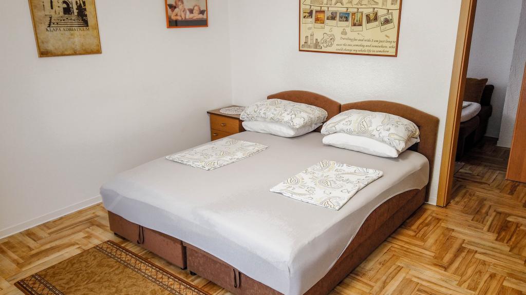 Apartman s vrtom - Slika 3