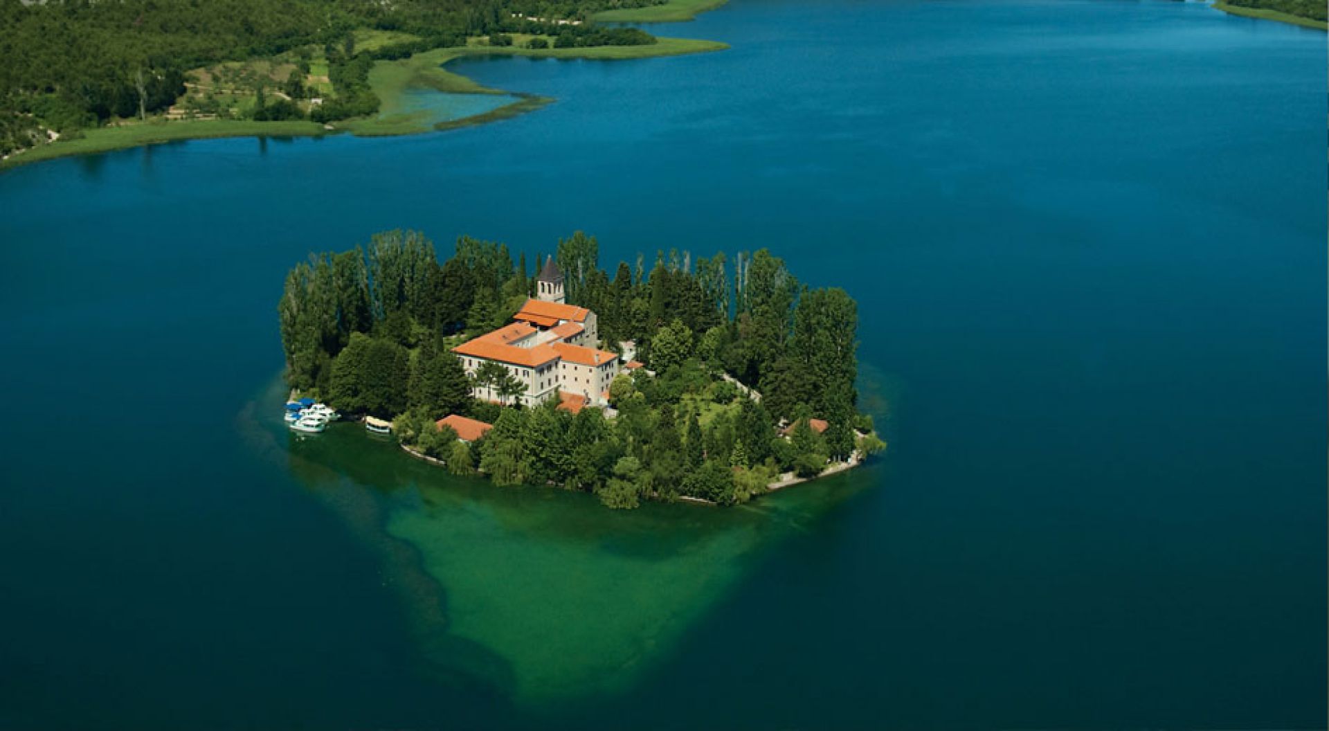 Šibenik - Trgovi